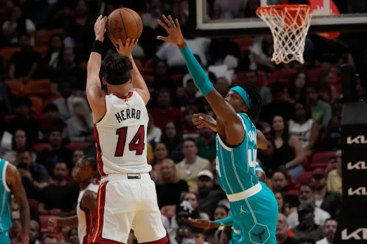 Herro Swider Sizzle As Butler Sits Out Heat Preseason-Opening Victory