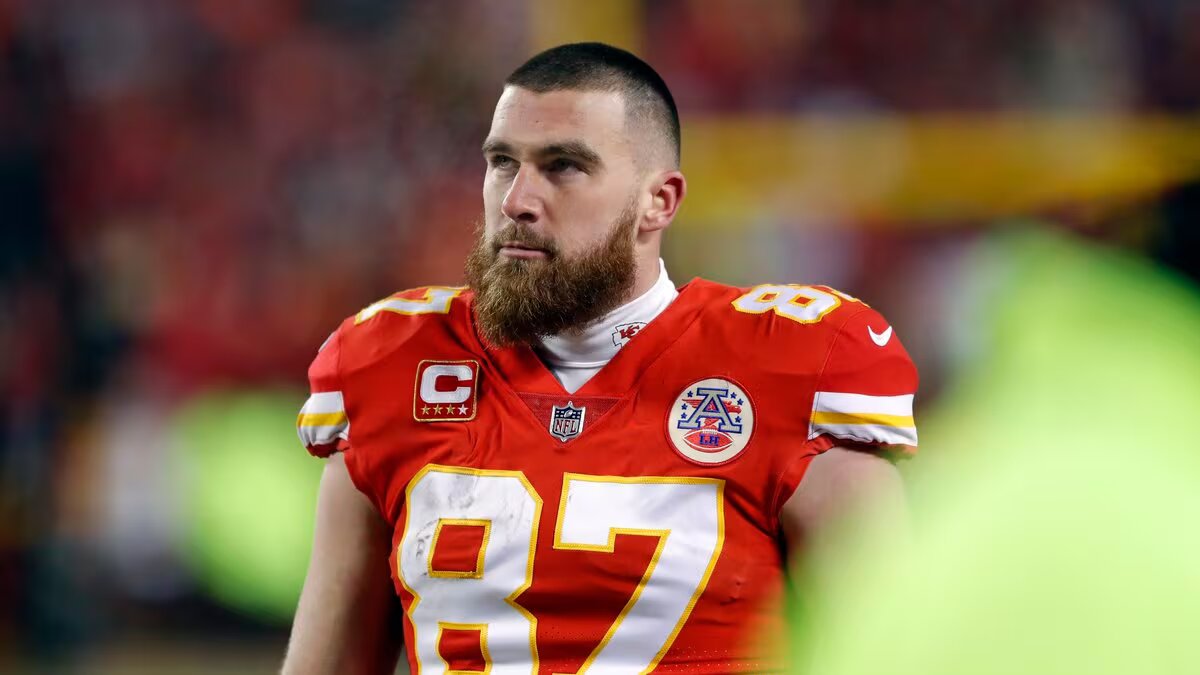 UPDATE: Cleveland Browns Chiefs Star Travis Kelce Pokes Fun at Browns QB Situation…