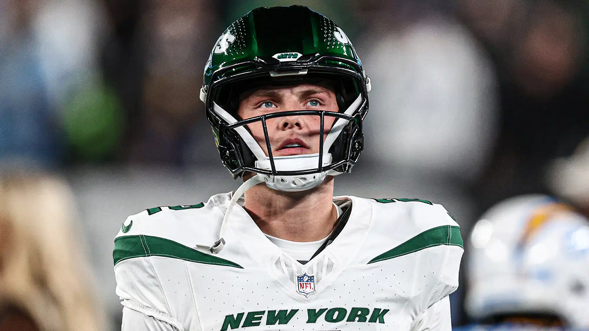 Jets QB Zach Wilson sadly comment to a controversial report that leads him to an indefinite suspension today..NFL REPORT.. view…