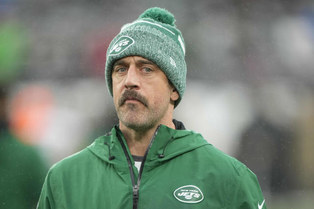 Aaron Rodgers’ targeted return date looms as Jets stay mathematically alive…