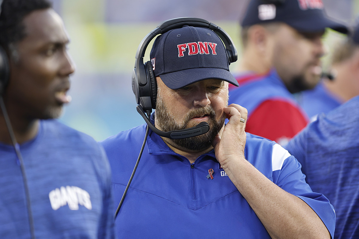 ” why did Brian Daboll decide to leave the giant team today? ” There are a number of reason behind his decision.view additional…