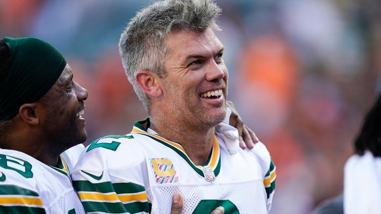Mason Crosby Wife Does The Incredible For Him After He Hits 52yards Field Goal