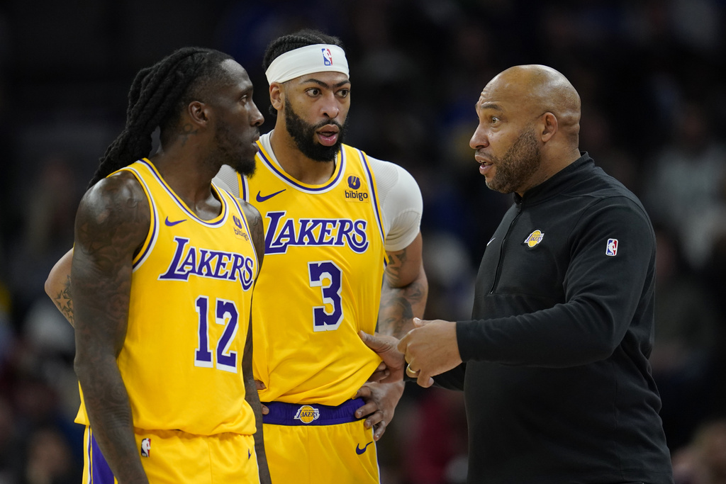 Lakers coach Darvin Ham s’ biggest problem is fundamental….see more
