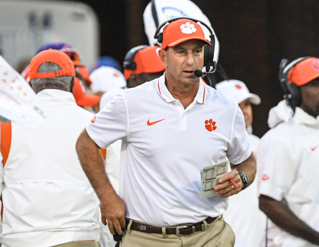 Dabo Swinney’s Shocking Retirement! How Will Clemson Football Fare Without Their Star Coach?