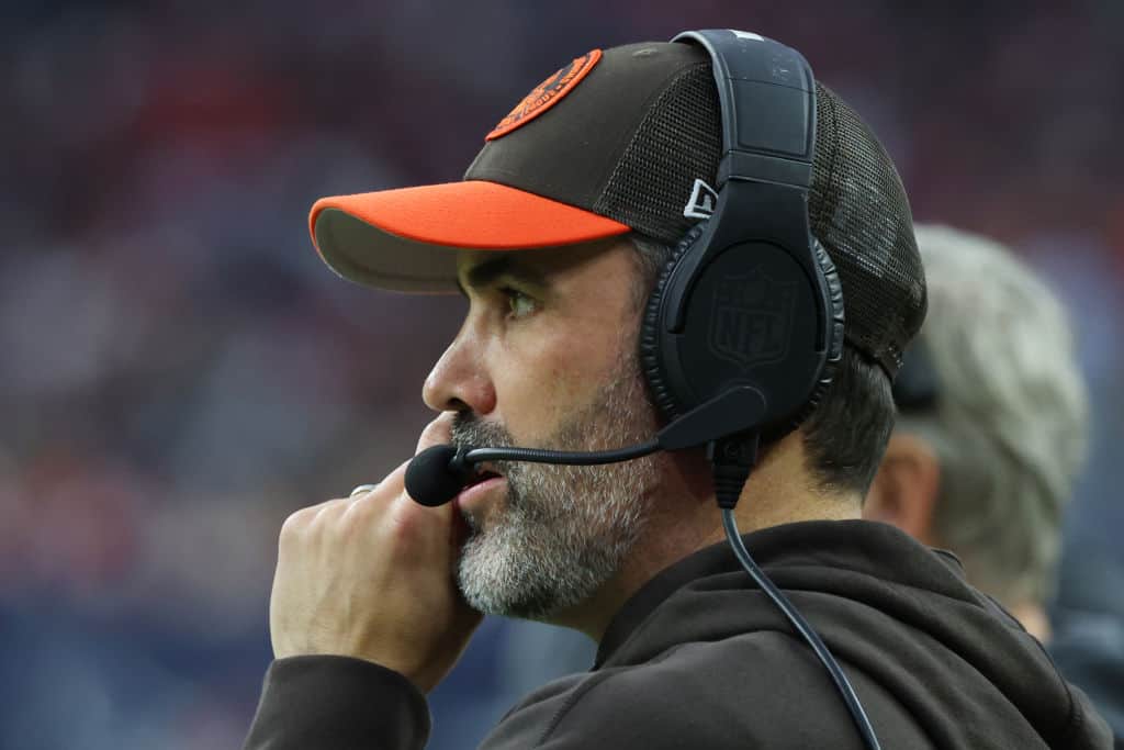 “URGENT BREAKING NEWS:  Kevin Stefanski Faces Make-or-Break QB Dilemma! The ONE Decision That Will Define the Browns’ Playoff Fate – Don’t Miss the Shocking Twist!”