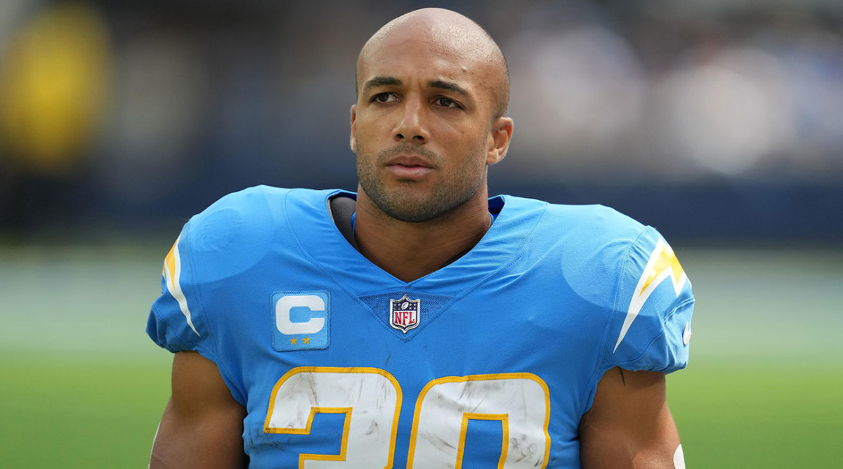 Austin Ekeler announced departure from Chargers today