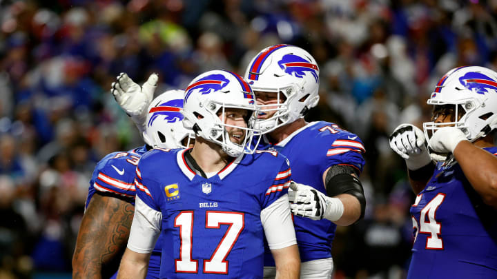 “Shocking Updates! Bills Drop Bombshell News: Two Players Officially Ruled Out, Another Two Teetering on the Edge – High-Stakes Showdown Against Steelers Hangs in the Balance!”