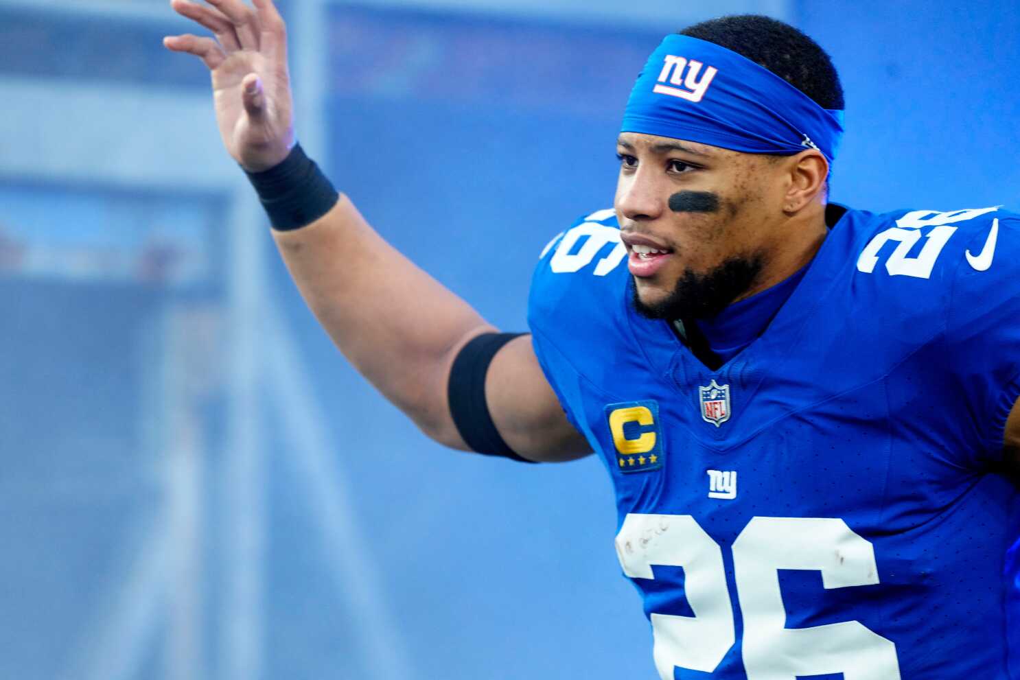 Shockwaves in the NFL as Giants Star Saquon Barkley Drops Bombshell About His Leave