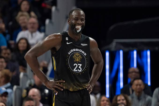 “Draymond Green Drops Truth Bomb on Grizzlies Fans!