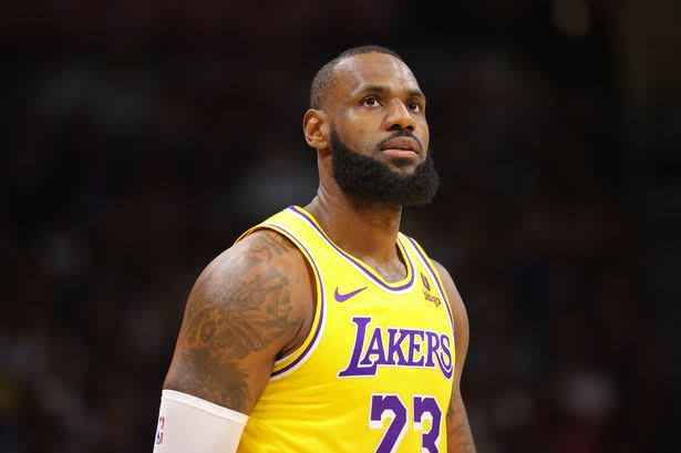 LeBron James goes missing as Los Angeles Lakers losing streak continues….