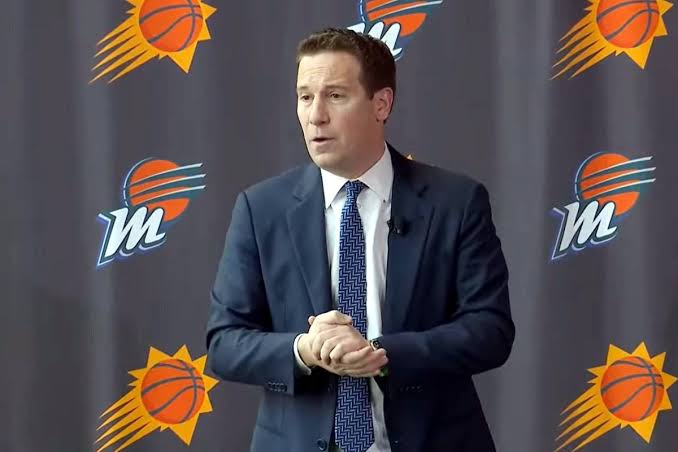 Suns’ owner Mat Ishbia Recent Policies X-rayed And Given Constructive Criticism.Whats Your Take On Them?