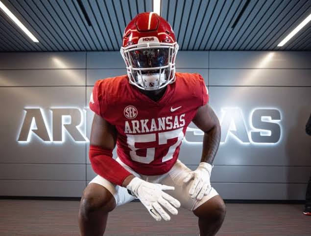 Arkansas Most Recent Commitment Curius Curne Makes A Derogatory Statement Of The Hogs Handling…