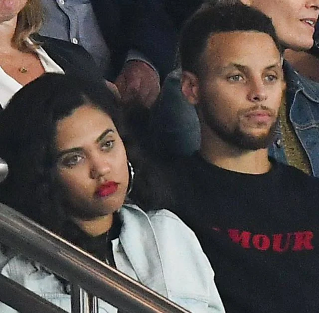  Heartbreaking News: Stephen Curry and Ayesha Curry Announce Divorce due to…..