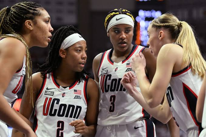UConn Women Basketball Point Guard To Be Transferred To WNBA Chicago Sky…