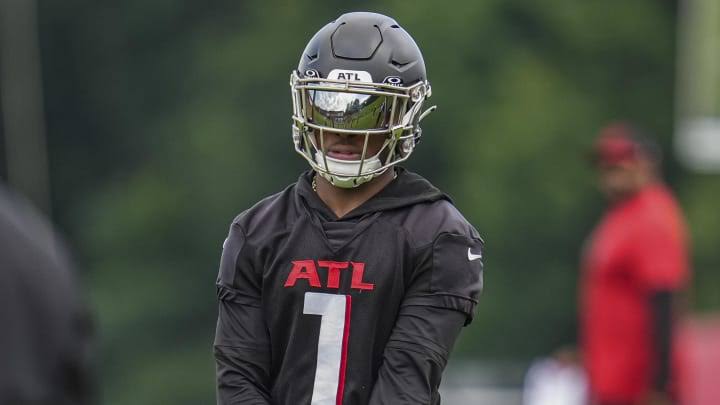 Breaking: Atlanta Falcons WR Darnell Mooney has been suspended for four games due to…