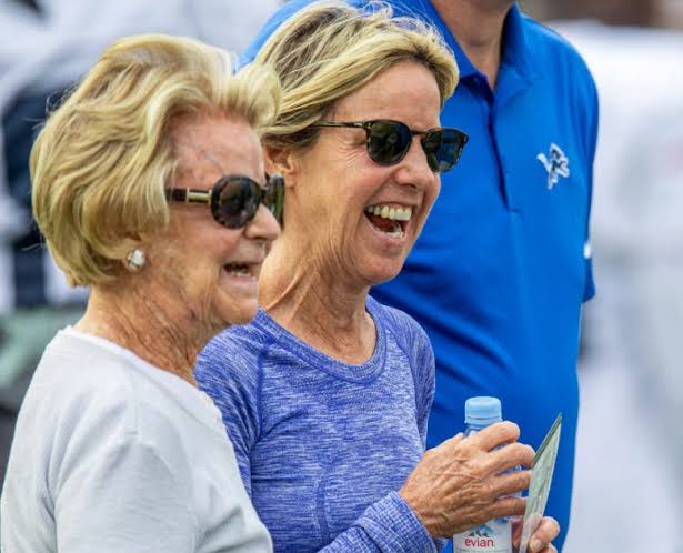 Detroit Lions owner Sheila Ford Hamp shares heartfelt moment with lions fans amid victory over Packers…