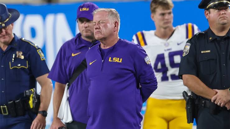 National recruiting analyst says the LSU Tigers could be losing a 2025 commit…