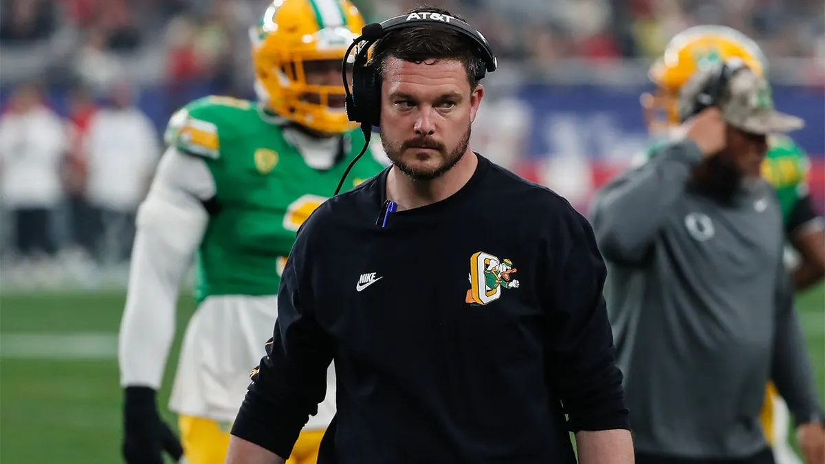 BREAKING: Oregon Football Coach Dan Lanning Says He’s No Longer Interested in Becoming An NFL Head Coach Due To…