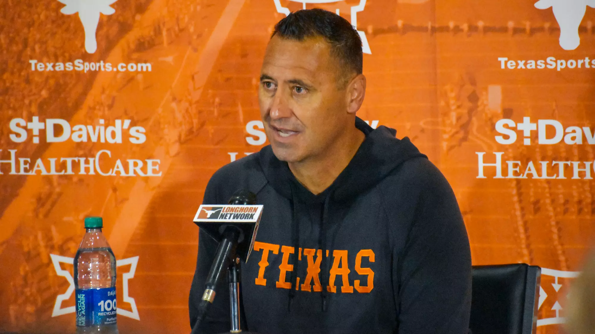 BREAKING: Texas Beefs Up Defense with LB and DL Additions Due To….