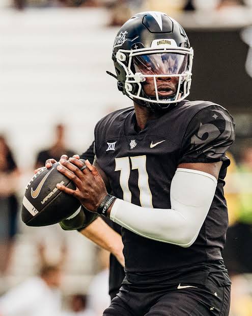 UCF Knights QB Jacurri Brown Plans to Enter Transfer Portal Due to…