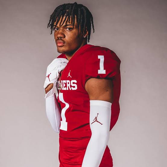 BREAKING: Oklahoma Sooners Commit Jayden Gibson Shines as 2024 MaxPreps Player of the Year…