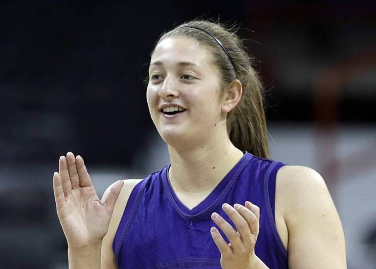 Kim Mulkey Rejoices’ – BIRMINGHAM, Ala. – LSU women’s basketball has received a transformative donation of $6.2 million from former player Theresa Plaisance, propelling the program’s resources to new…..